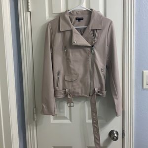 Shinestar cream leather jacket